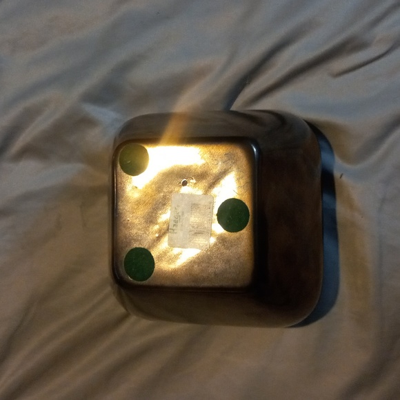 Bin # 5 Vintage Haeger bronze looking ceramic vase - Picture 3 of 4